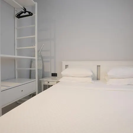 Aegean - Marina & Chios Island View アパート