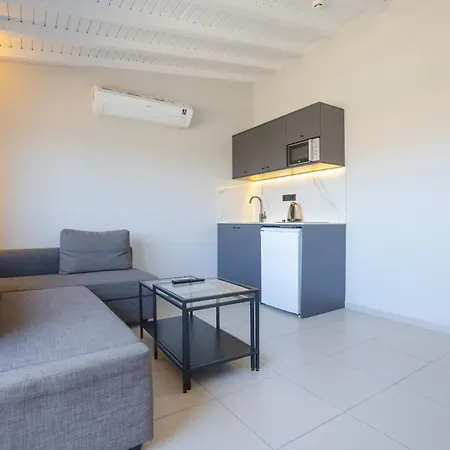 Aegean - Marina & Chios Island View * Çeşme