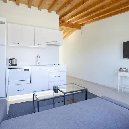 Aegean - Marina & Chios Island View Apartment