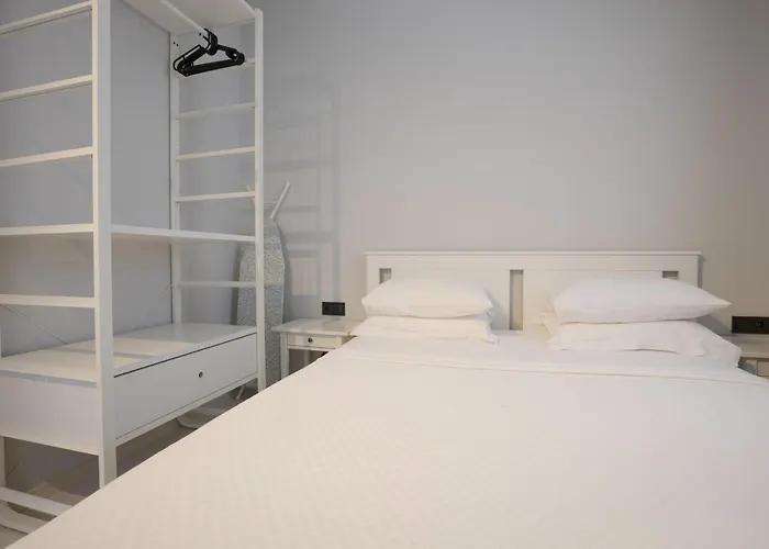 Aegean - Marina & Chios Island View Apartamento