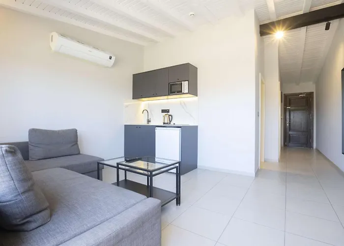 Aegean - Marina & Chios Island View Чешме